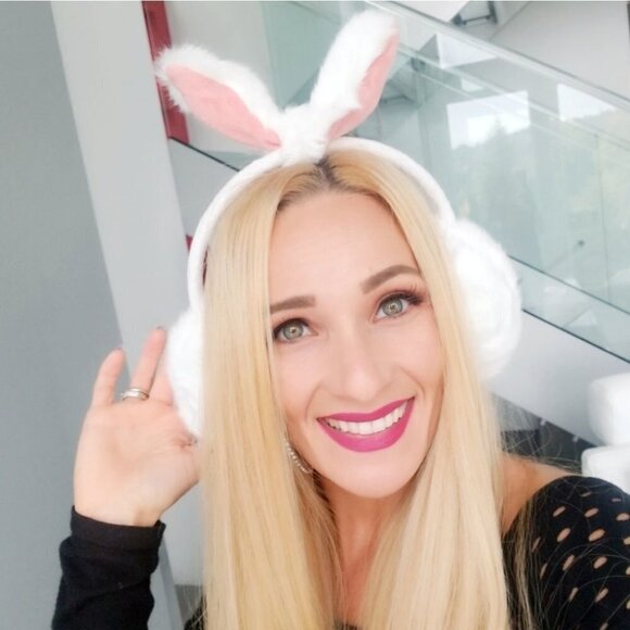Womens so soft Bunny Faux Fur Earmuffs Ear Muffs winter warm gifts holiday